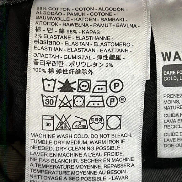 Levi's High Waisted Taper Jeans in Bomb.com - Size 28 - Picture 7 of 9